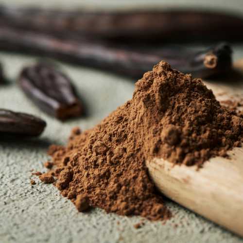 caroube bio, poudre de caroube, caroube tunisie, bienfaits caroube