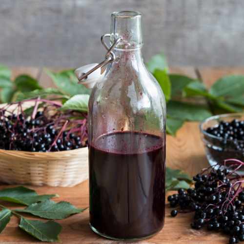 sirops tunisiens, sirop de dattes, sirop de caroube, mélasse de datte, produits naturels, sans additifs, pâtisserie, boissons.