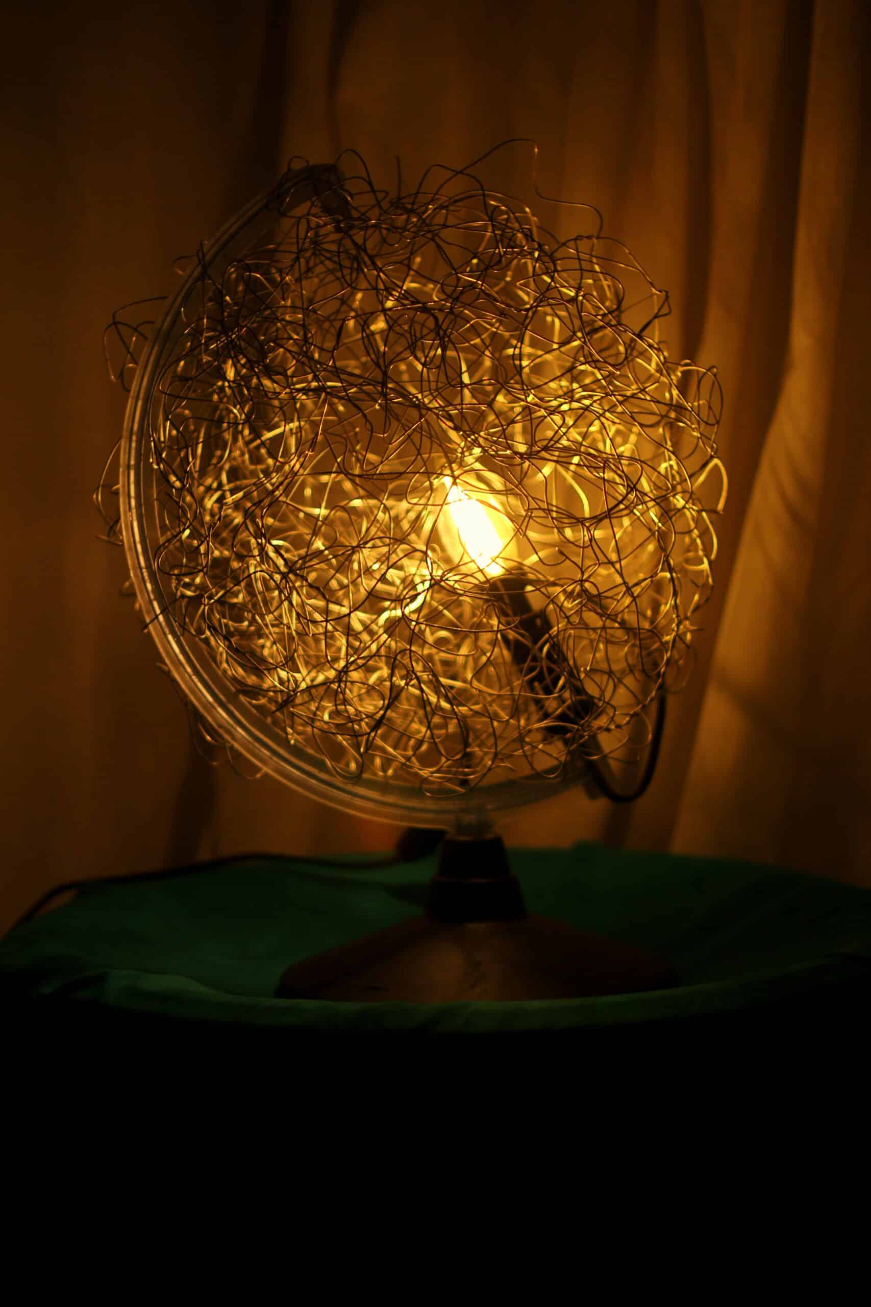 Luminaire décoratif globe : ambiance tamisée et design unique
