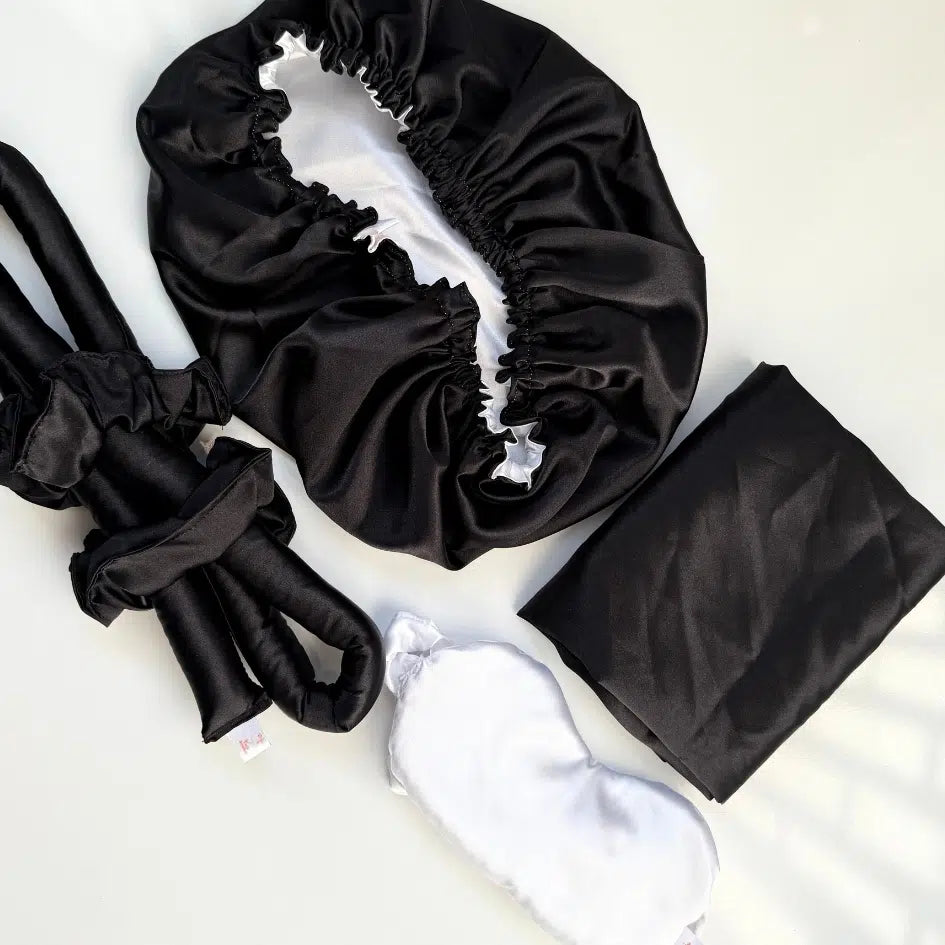 Ensemble Nuit Satin Noir & Blanc - Élégance et Confort Soins Cheveux
