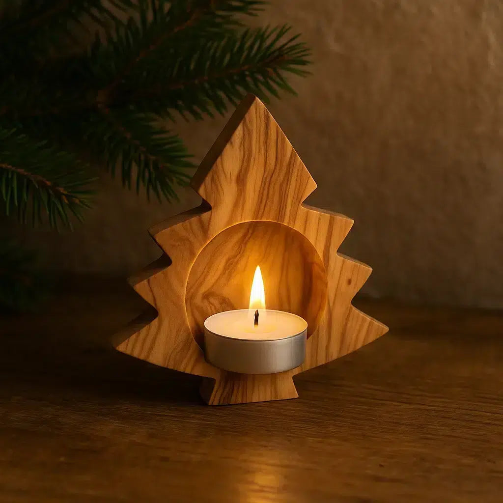 Bougeoir Design Sapin en Bois d'Olivier - Élégance Artisanale