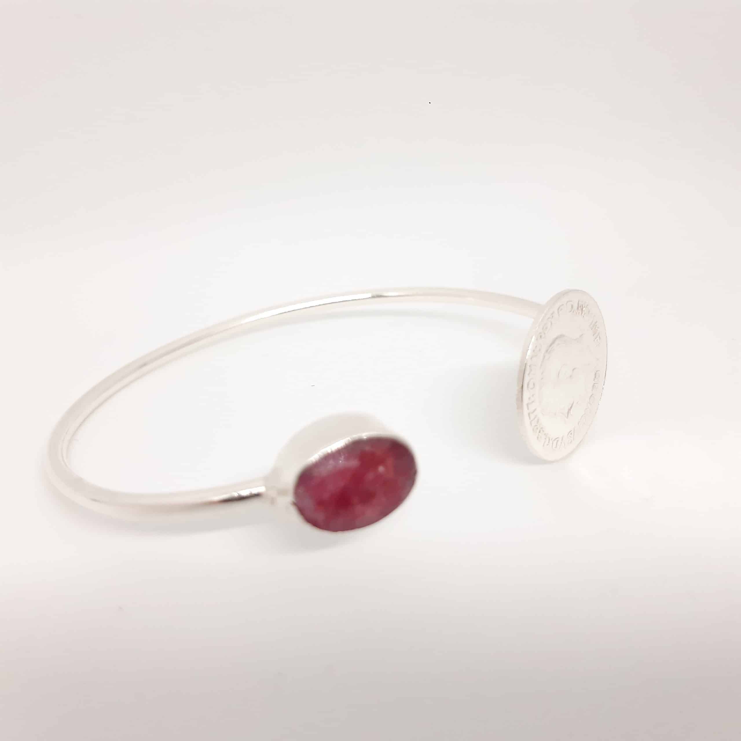 Bracelet femme en argent et racine de rubis en modèle Lira