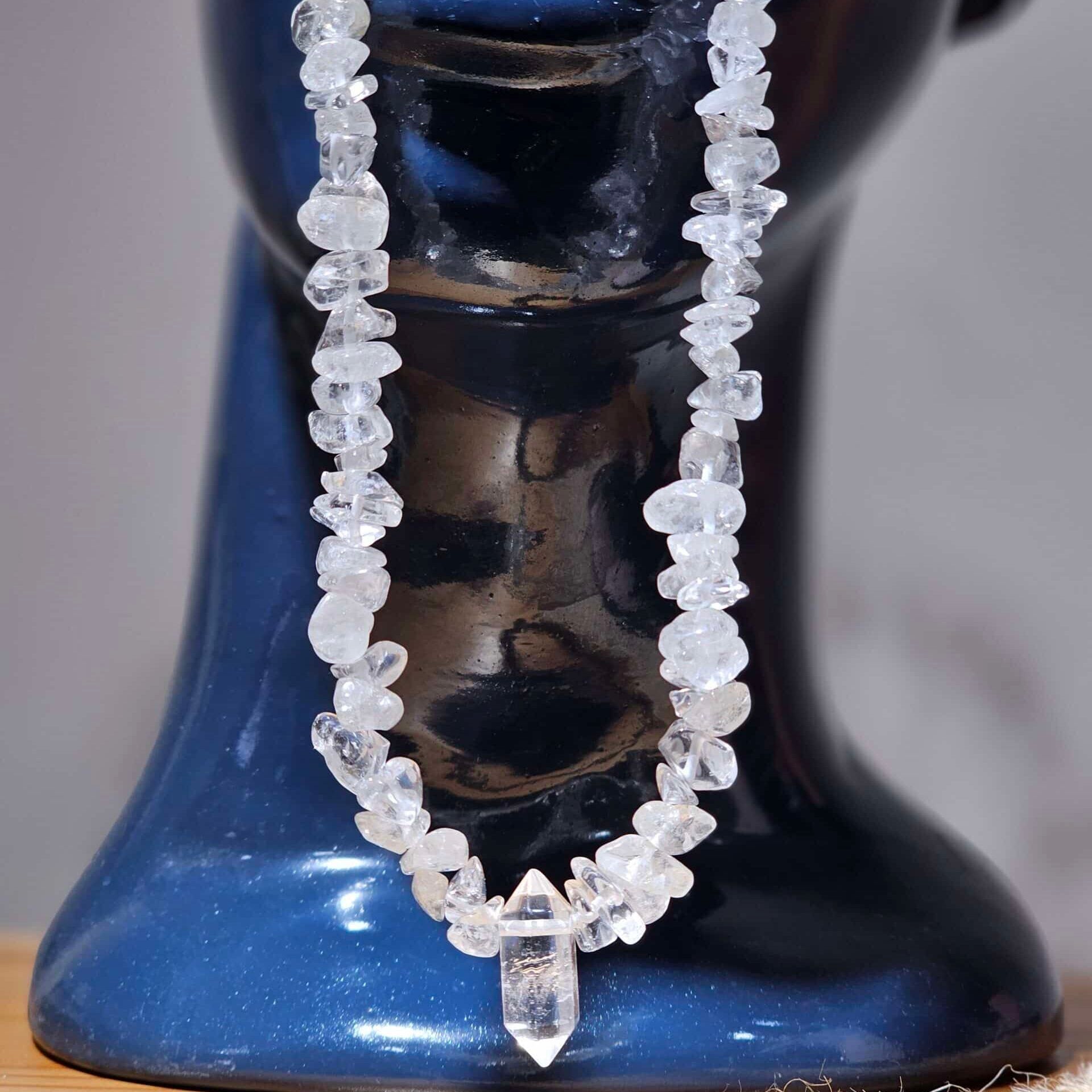 Collier en clear quartz avec fermeture en acier inoxydable (40 cm)