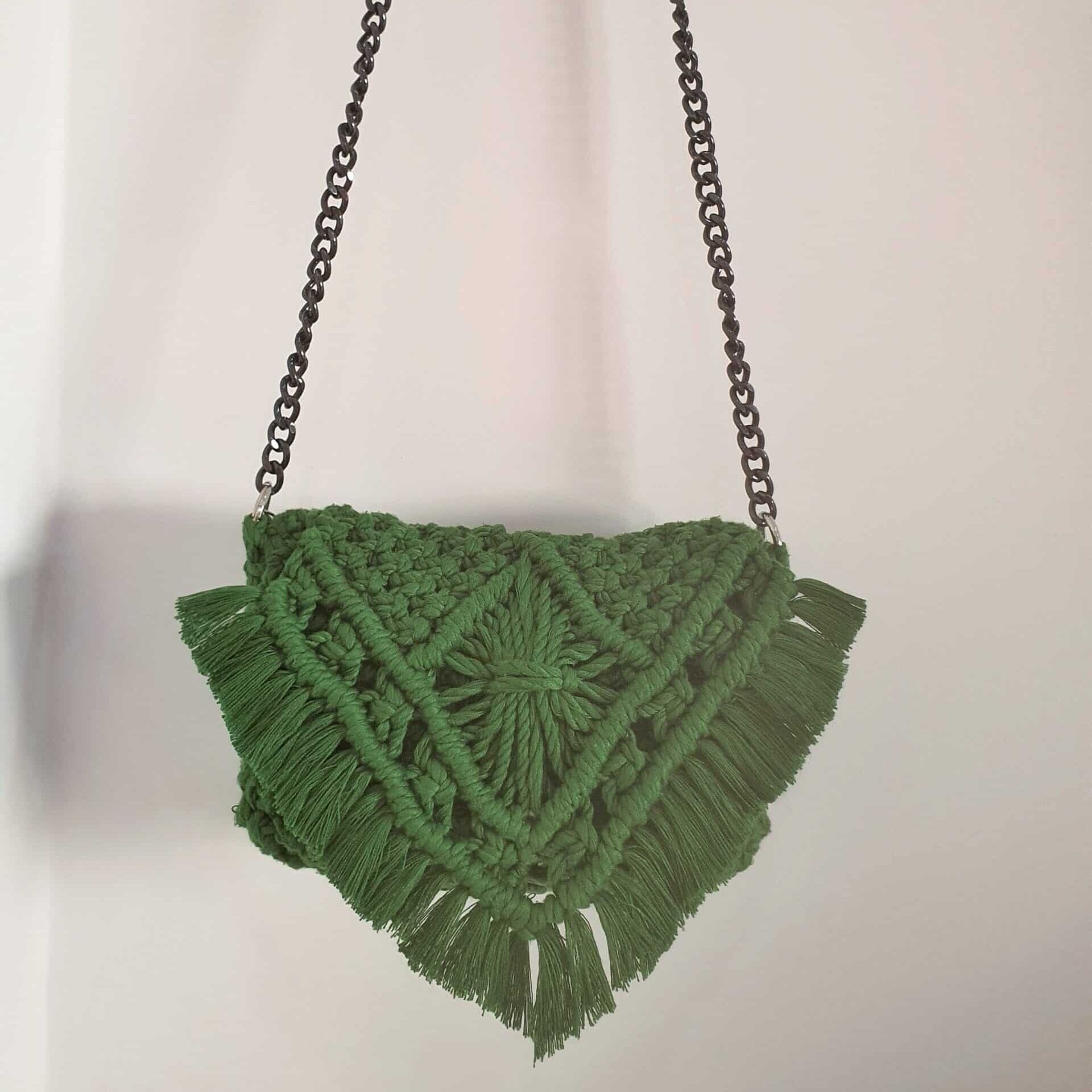 Sac bandoulière au crochet vert fait-main