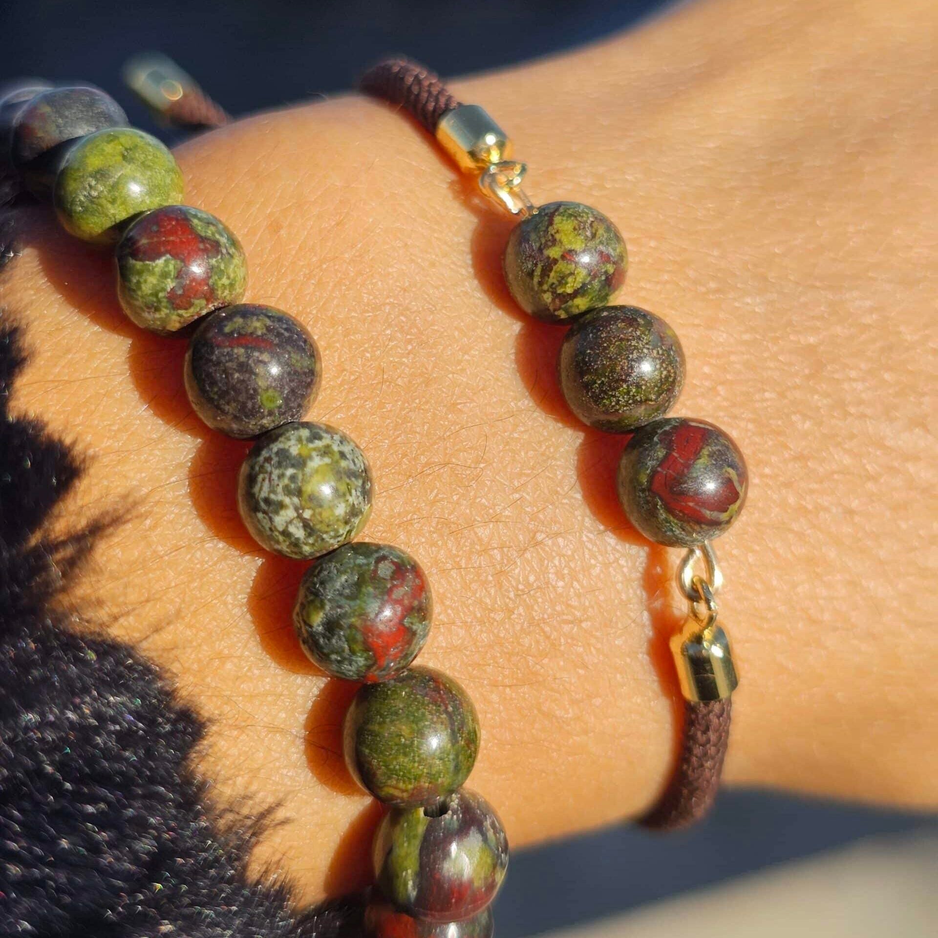 Lot de deux bracelets en Jaspe Sang de Dragon – Ajustables (17 à 19 cm)