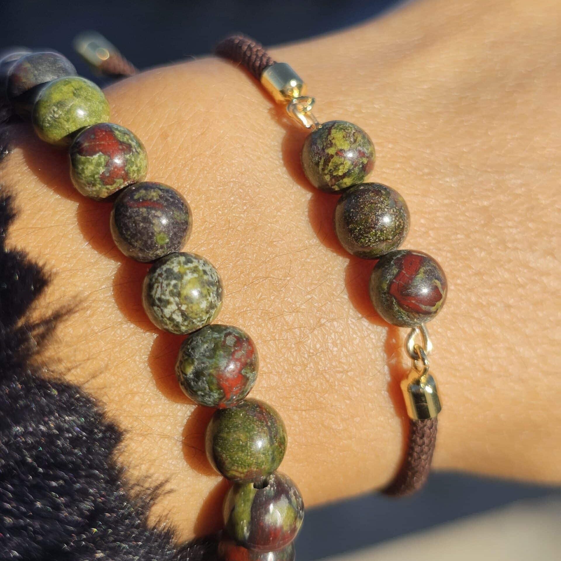 Lot de deux bracelets en Jaspe Sang de Dragon – Ajustables (17 à 19 cm)