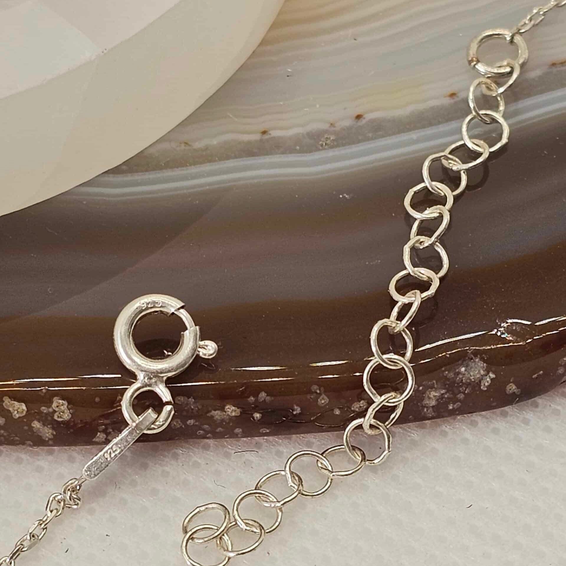 collier argent 925 améthyste brute bienfaits et élégance naturelle