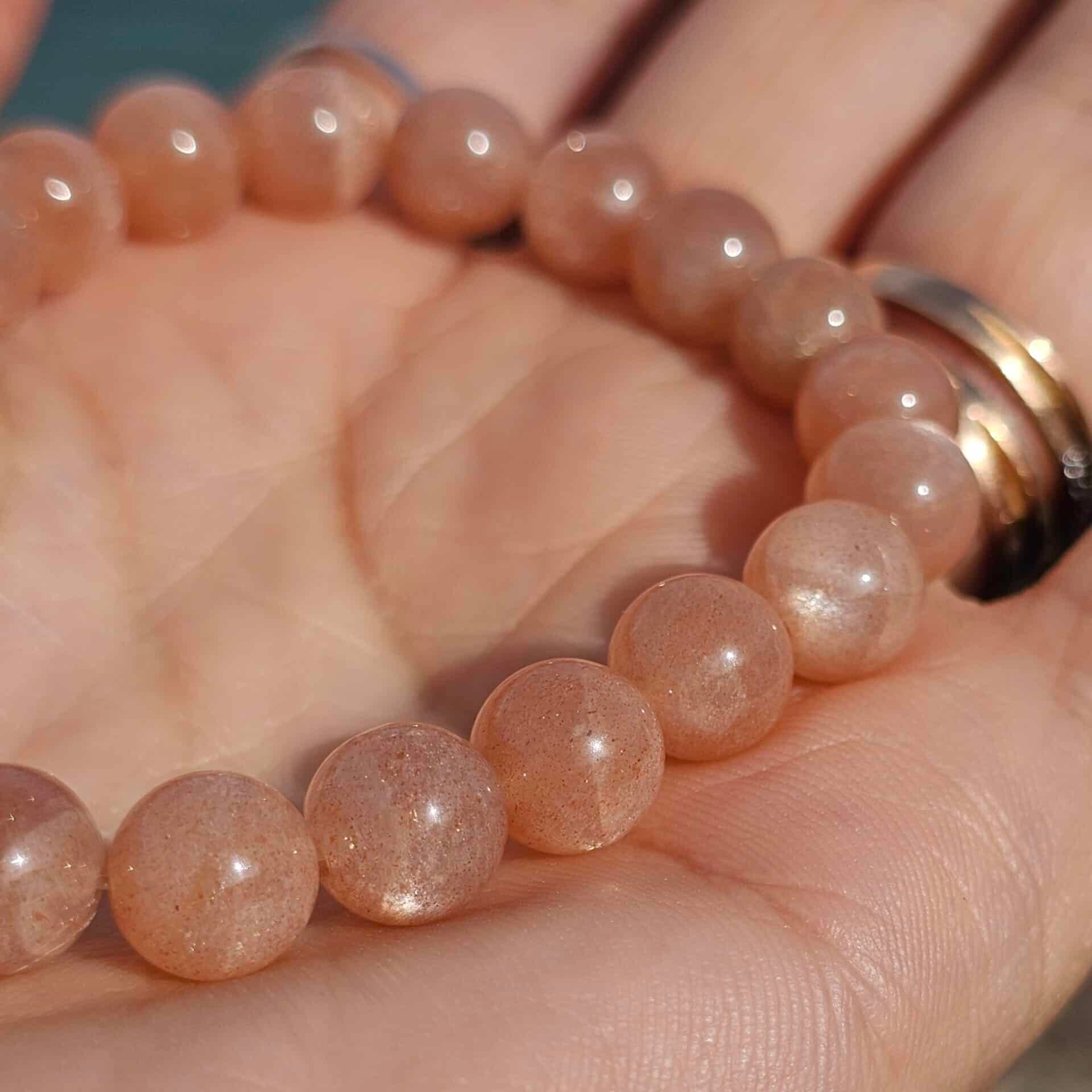 Bracelet élastique en pierre de soleil éclatante et unique