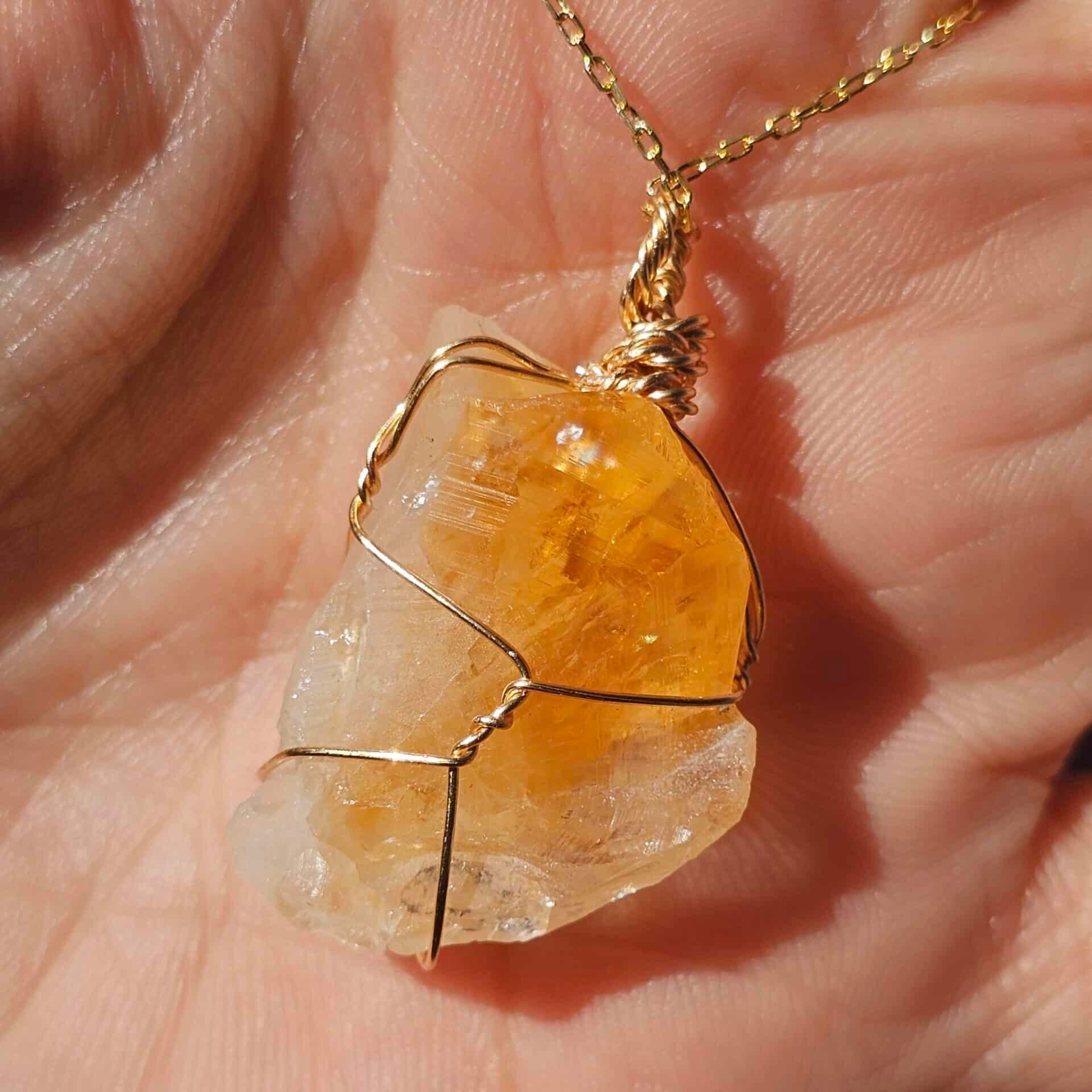 Collier en argent 925 plaqué or 18 carats avec pendentif Citrine brute (11 g)