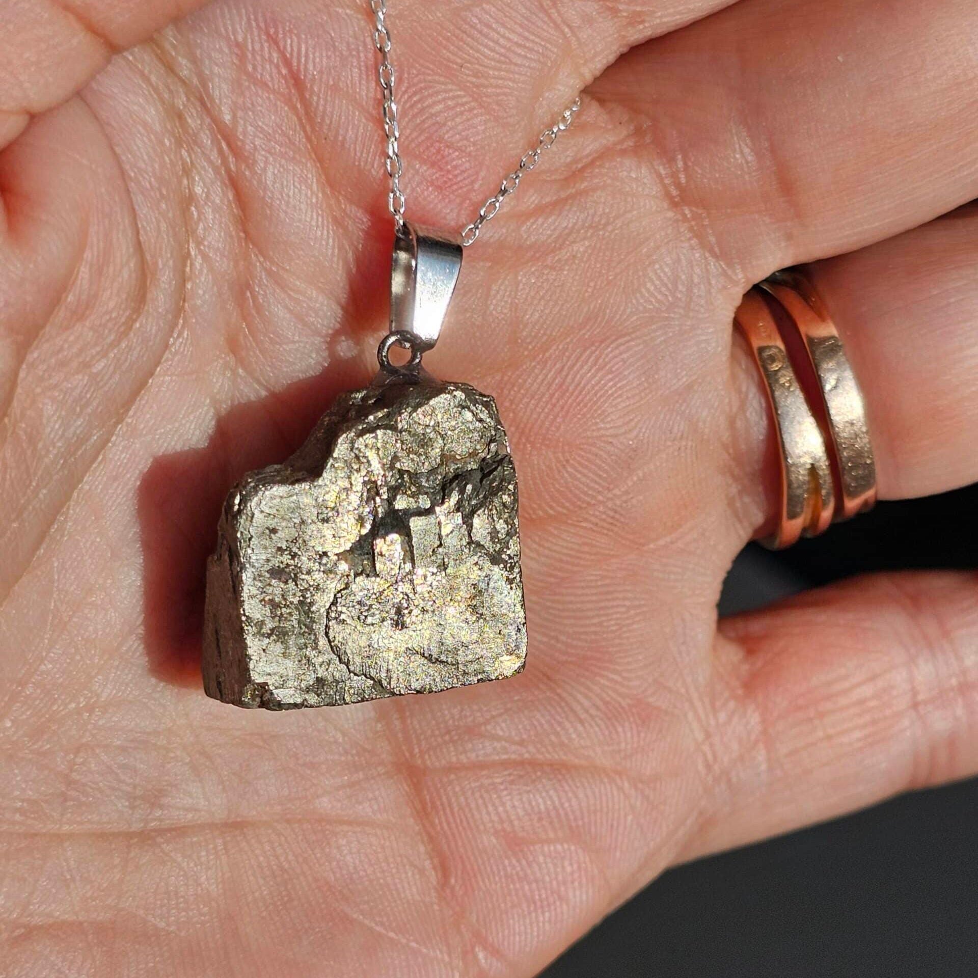 Collier en argent 925 avec pendentif en Pyrite Cubique (11g, 18g, 22g) – Chaîne de 45 cm ajustable