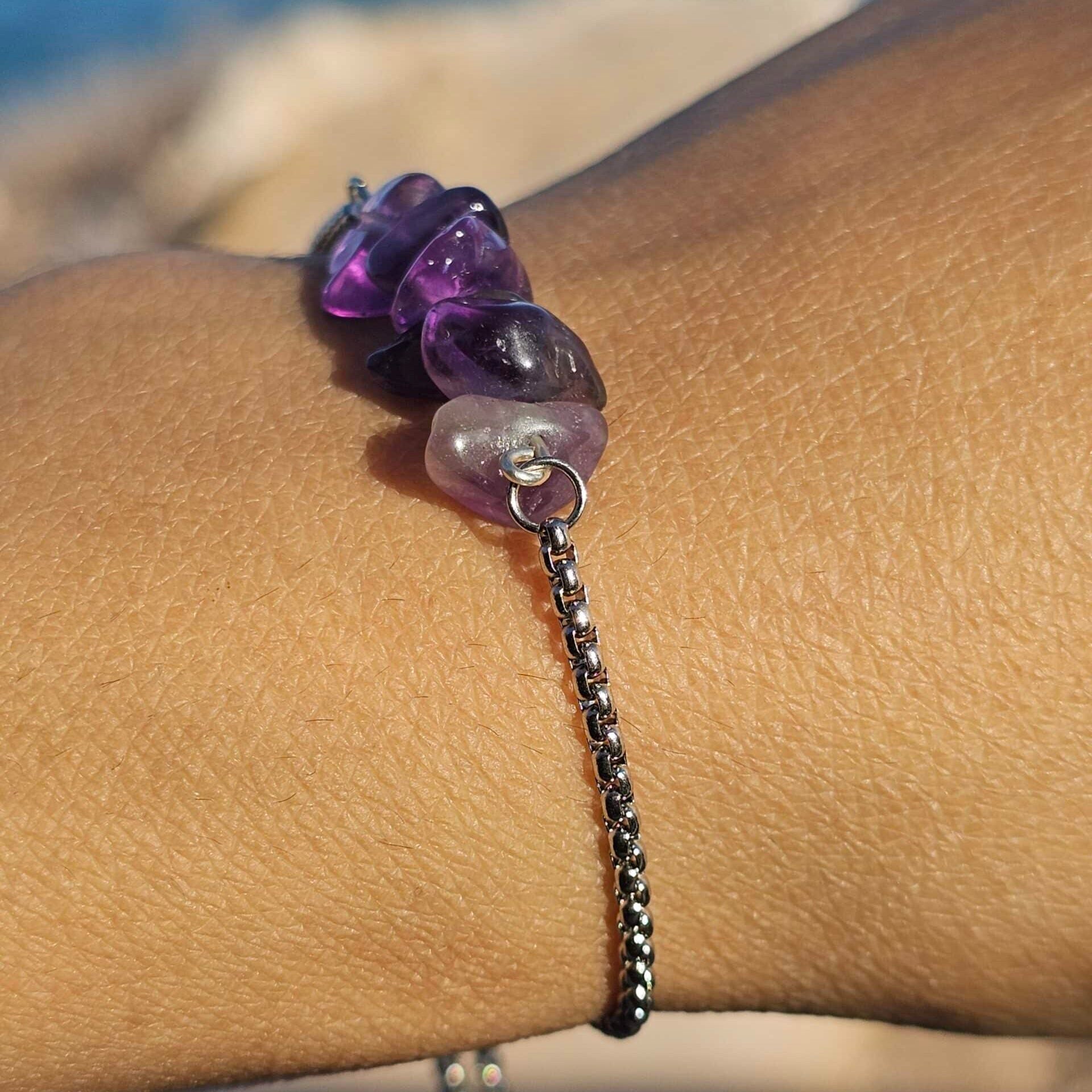 Adjustable Stainless Steel and Natural Amethyst Bracelet - Energetic and Elegant Jewelry