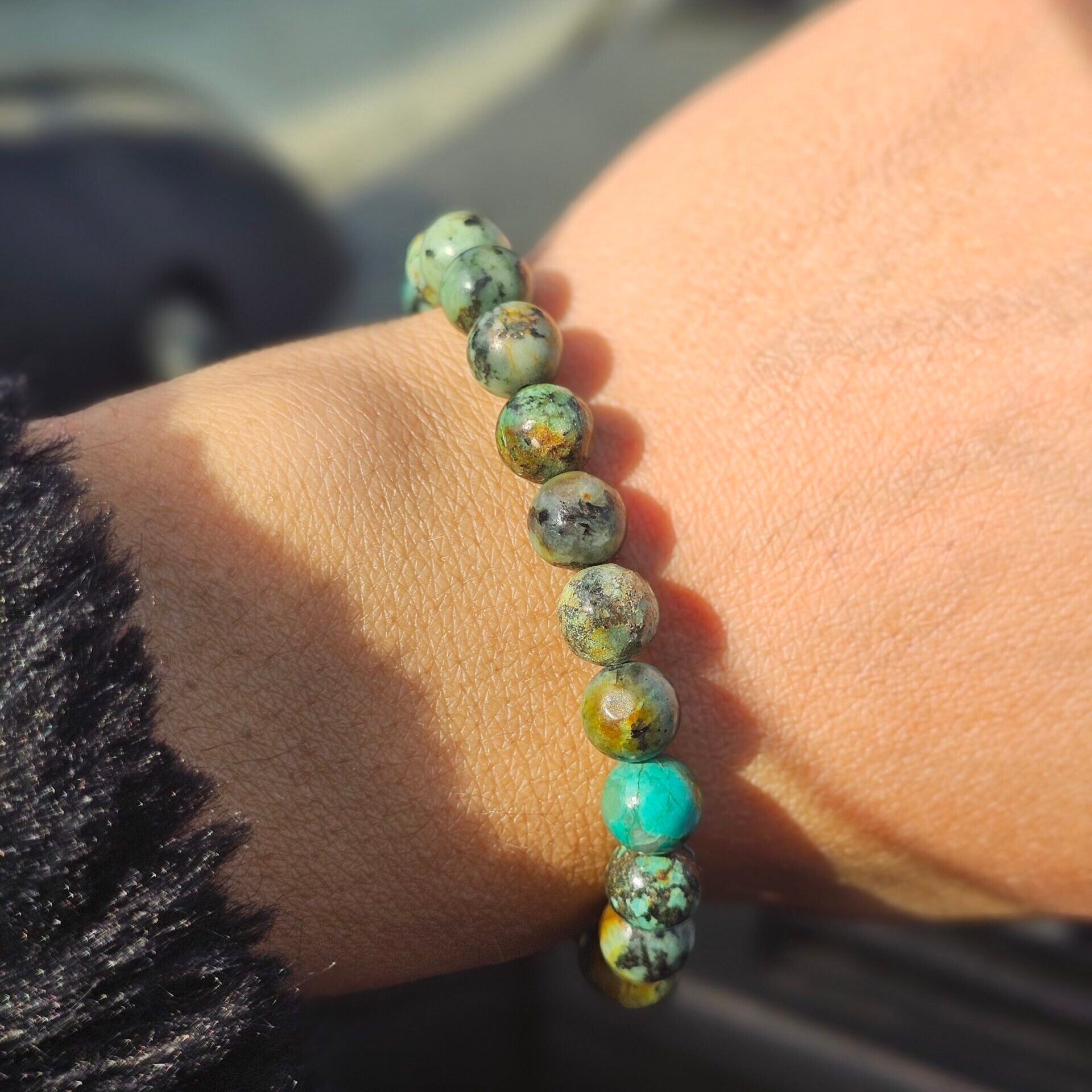 Bracelet élastique en Turquoise Africain (17 à 19 cm)