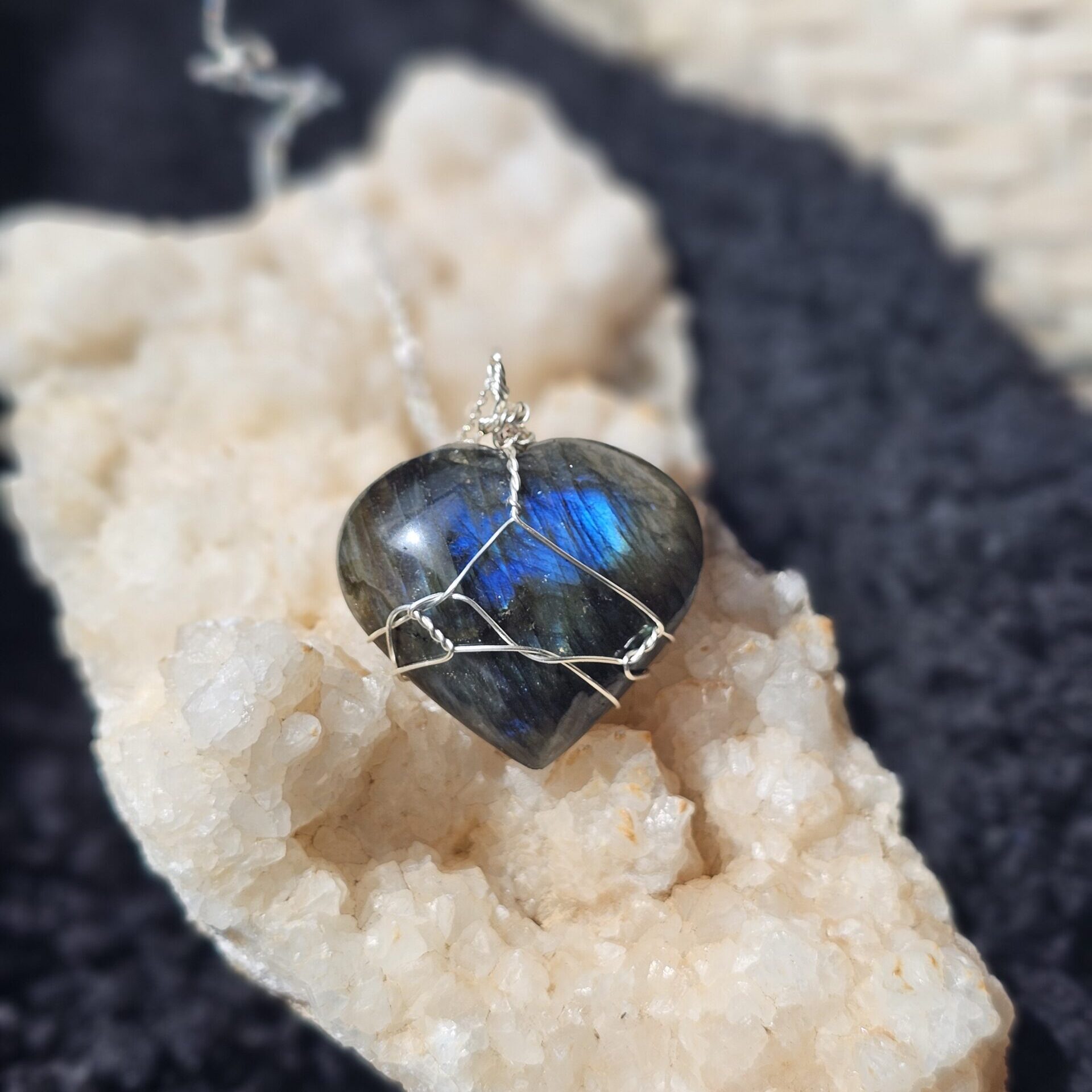 Collier Labradorite Cœur en Argent 925 - Élégance Mystique