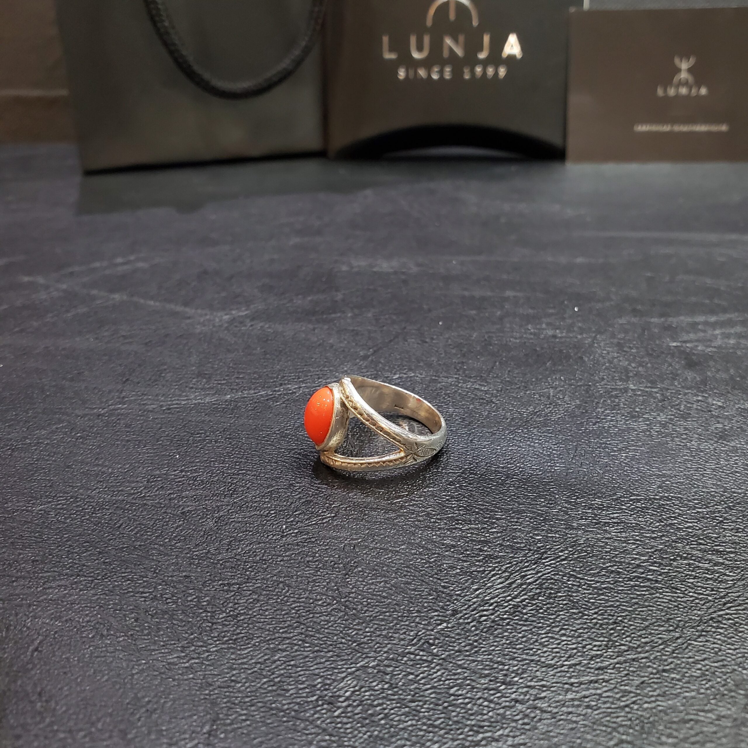 Bague Corail type orangé