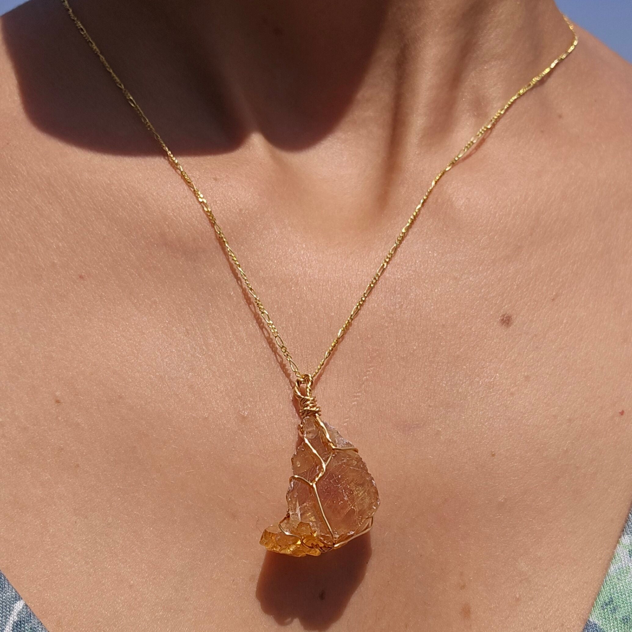 Collier argent 925 en or 18k et Ambre Baltique brut, chic et unique