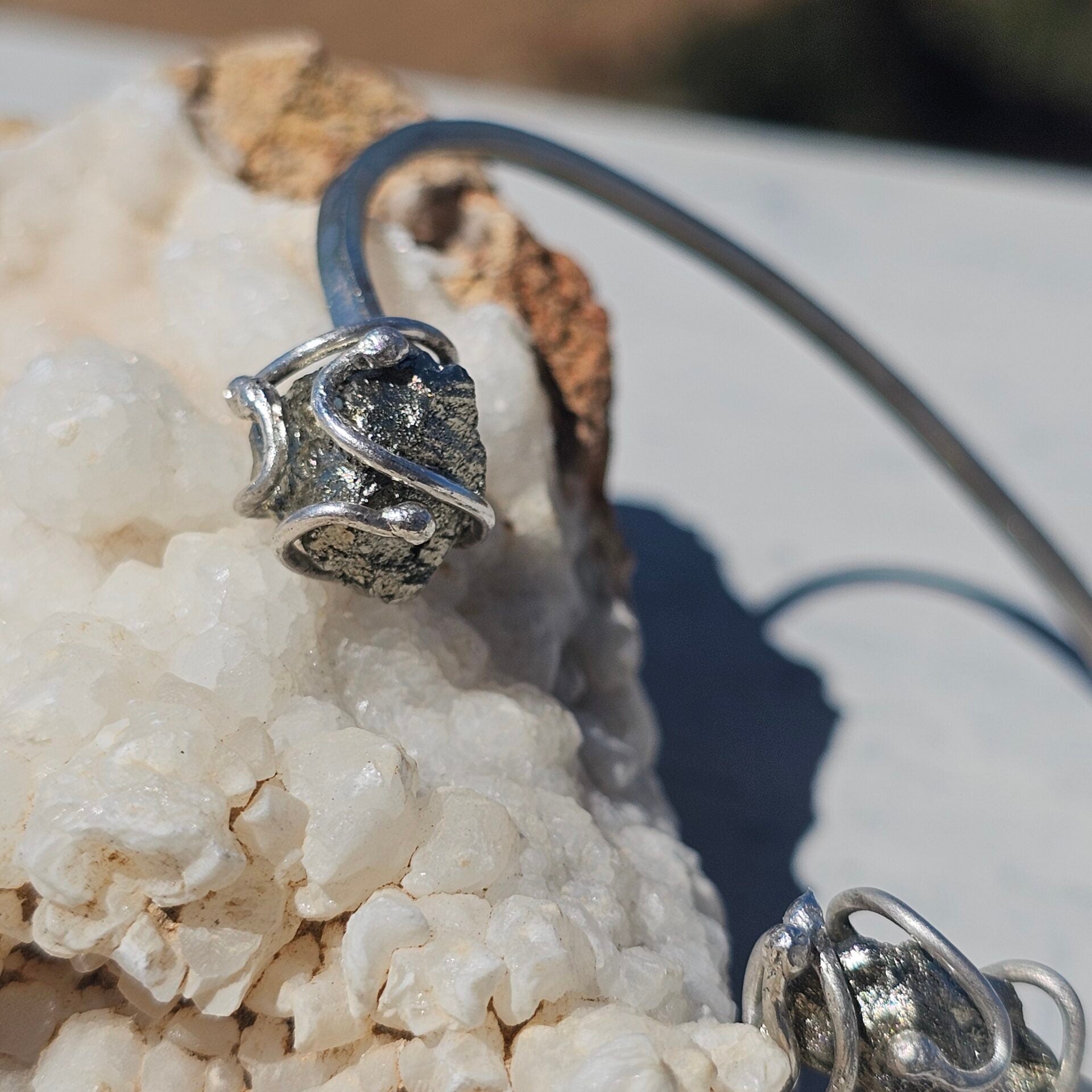 Bracelet en argent massif ajustable à double pyrites