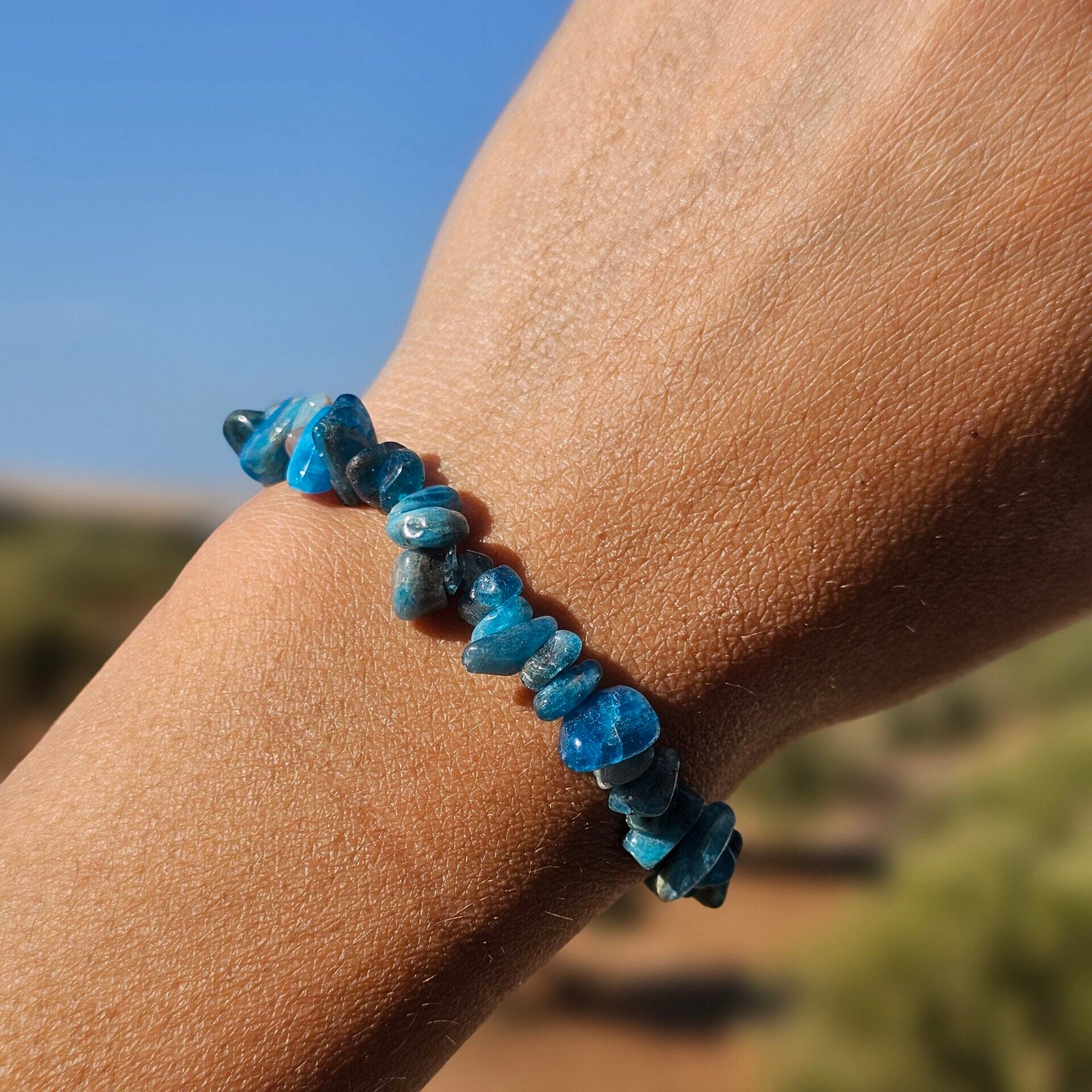 Bracelet Apatite Bleue Artisanale - Élégance Océanique