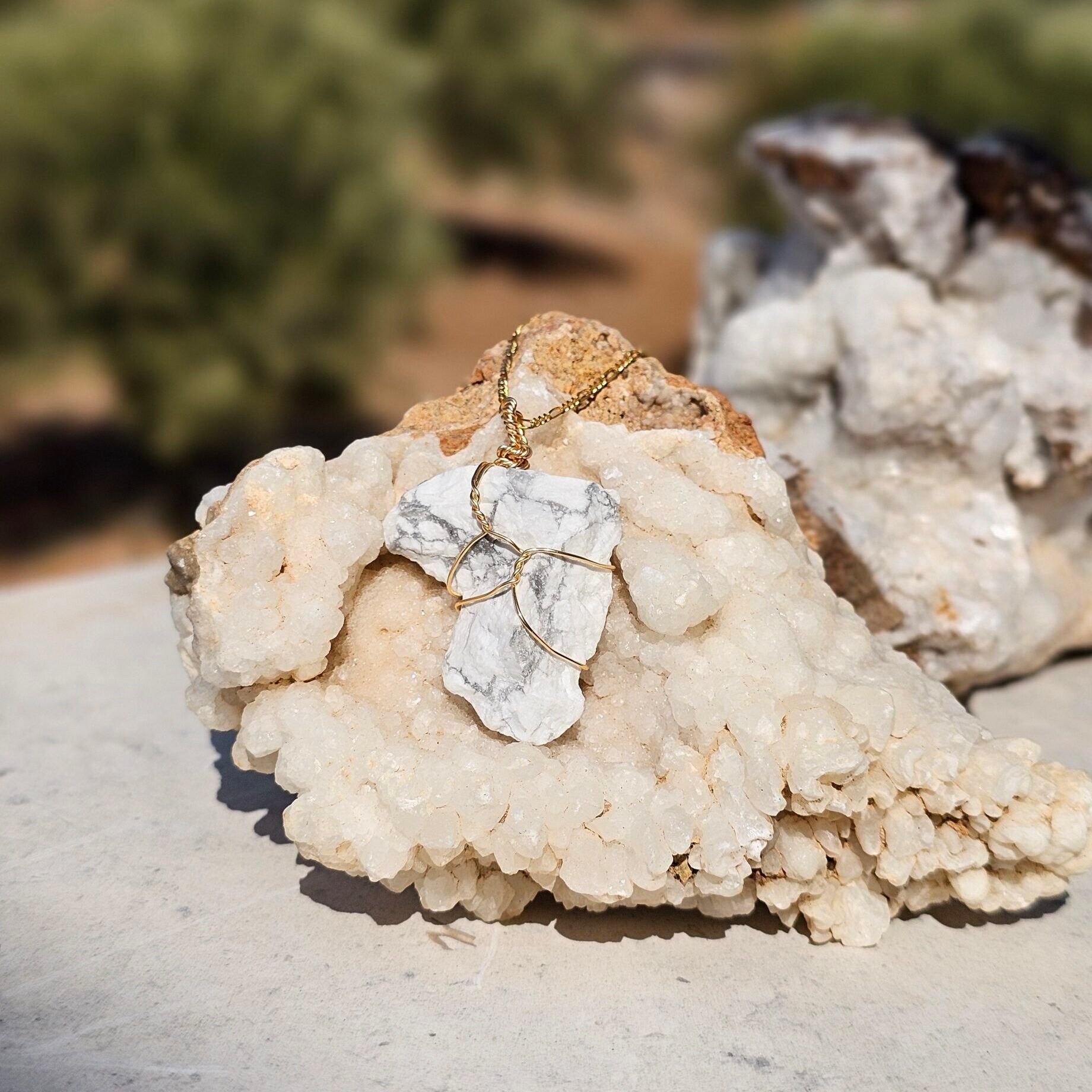 Collier Argent 925 Plaqué Or Pendentif Howlite - Élégance Naturelle