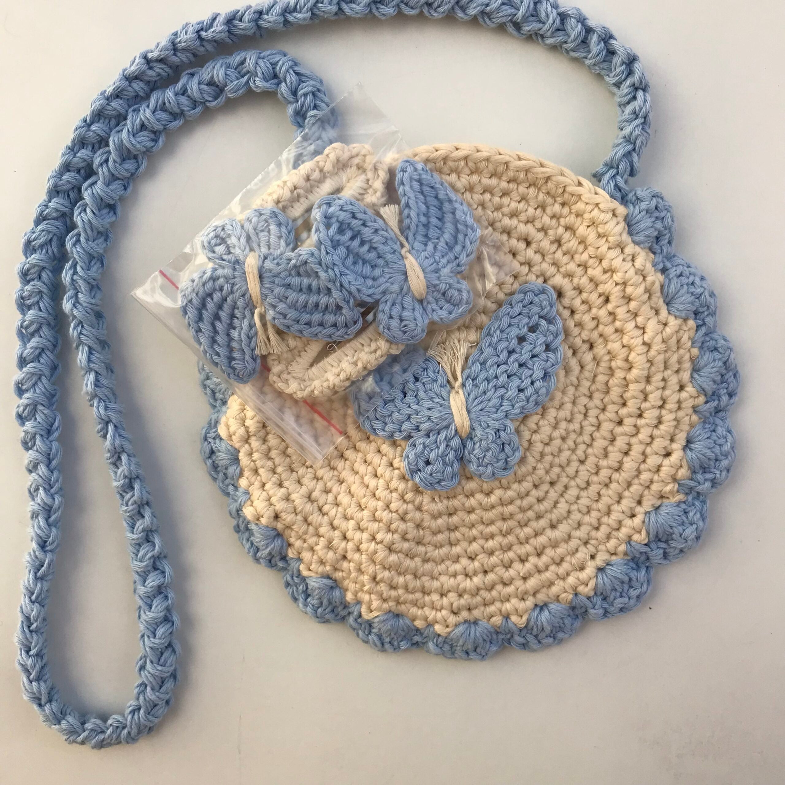 Crochet butterfly bag with shoulder strap for children