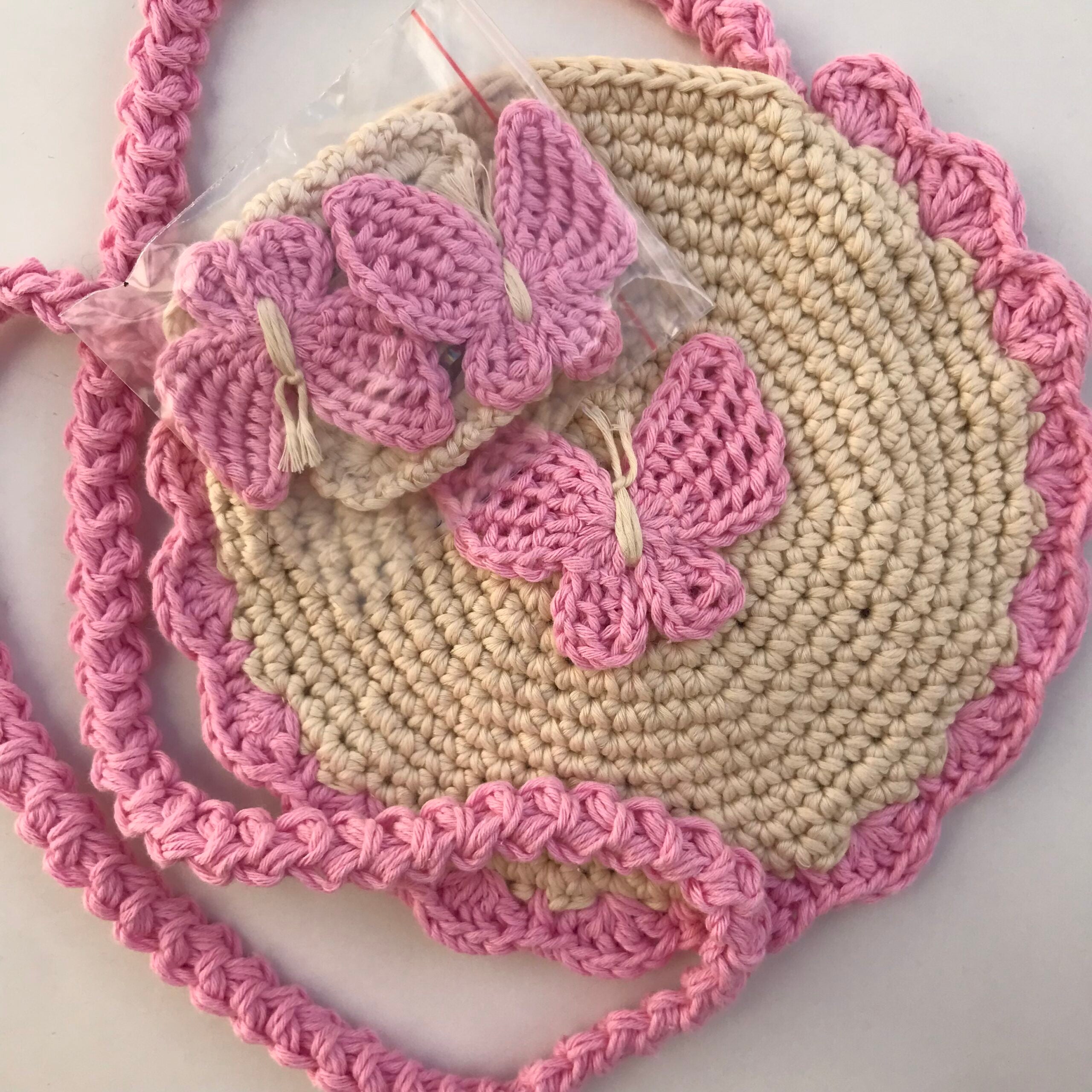 Crochet butterfly bag with shoulder strap for children