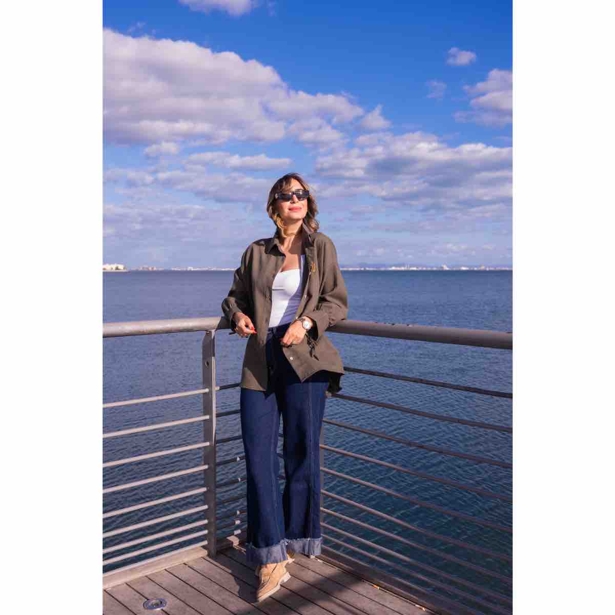 Chemise verte kaki brodée à la main pour un style unique