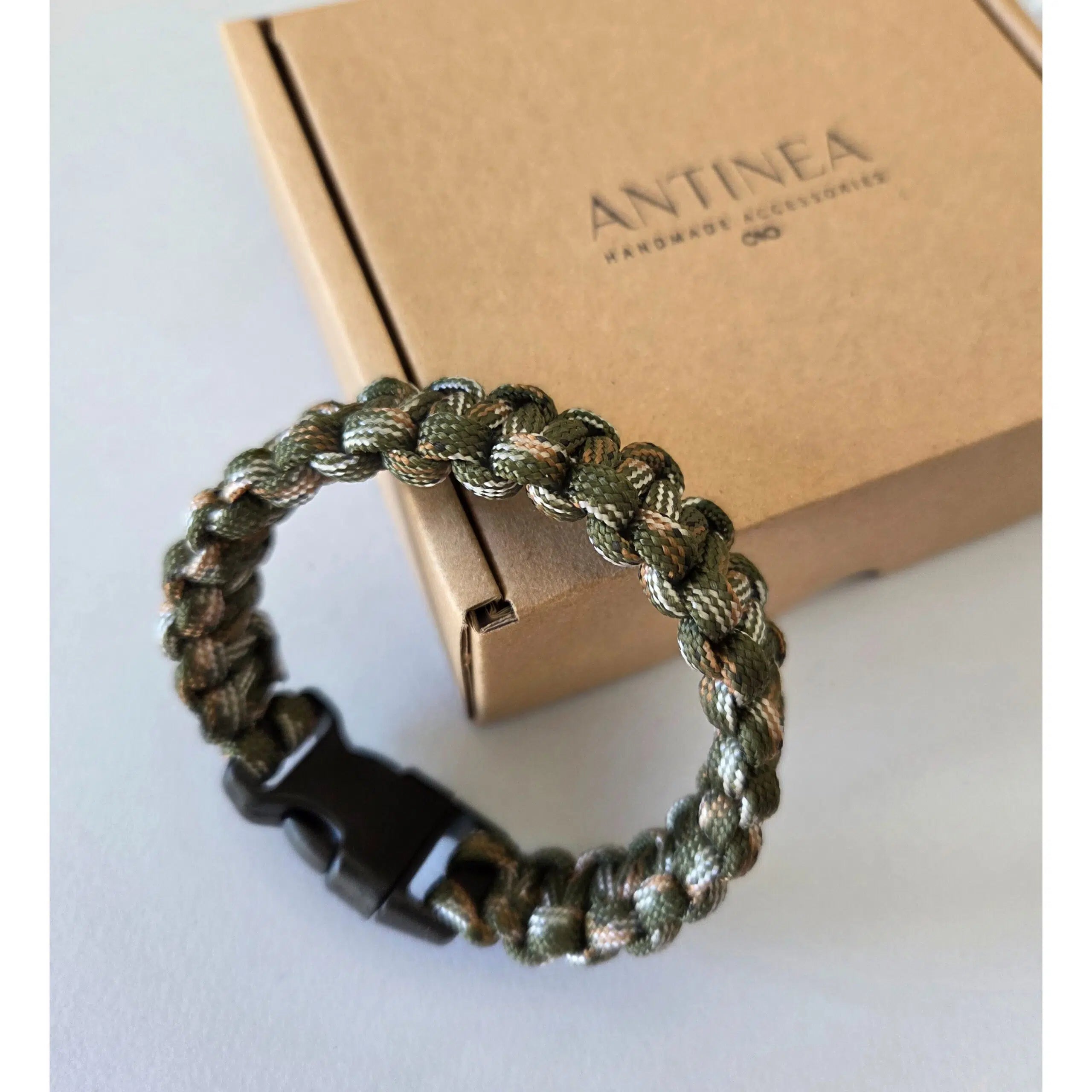 Bracelet de survie pour homme en Paracorde