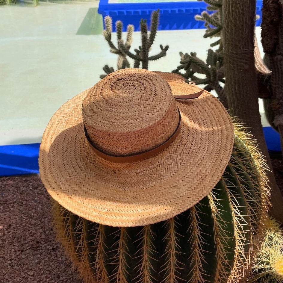 Chapeau traditionnel tunisien en paille avec nœud - fait main