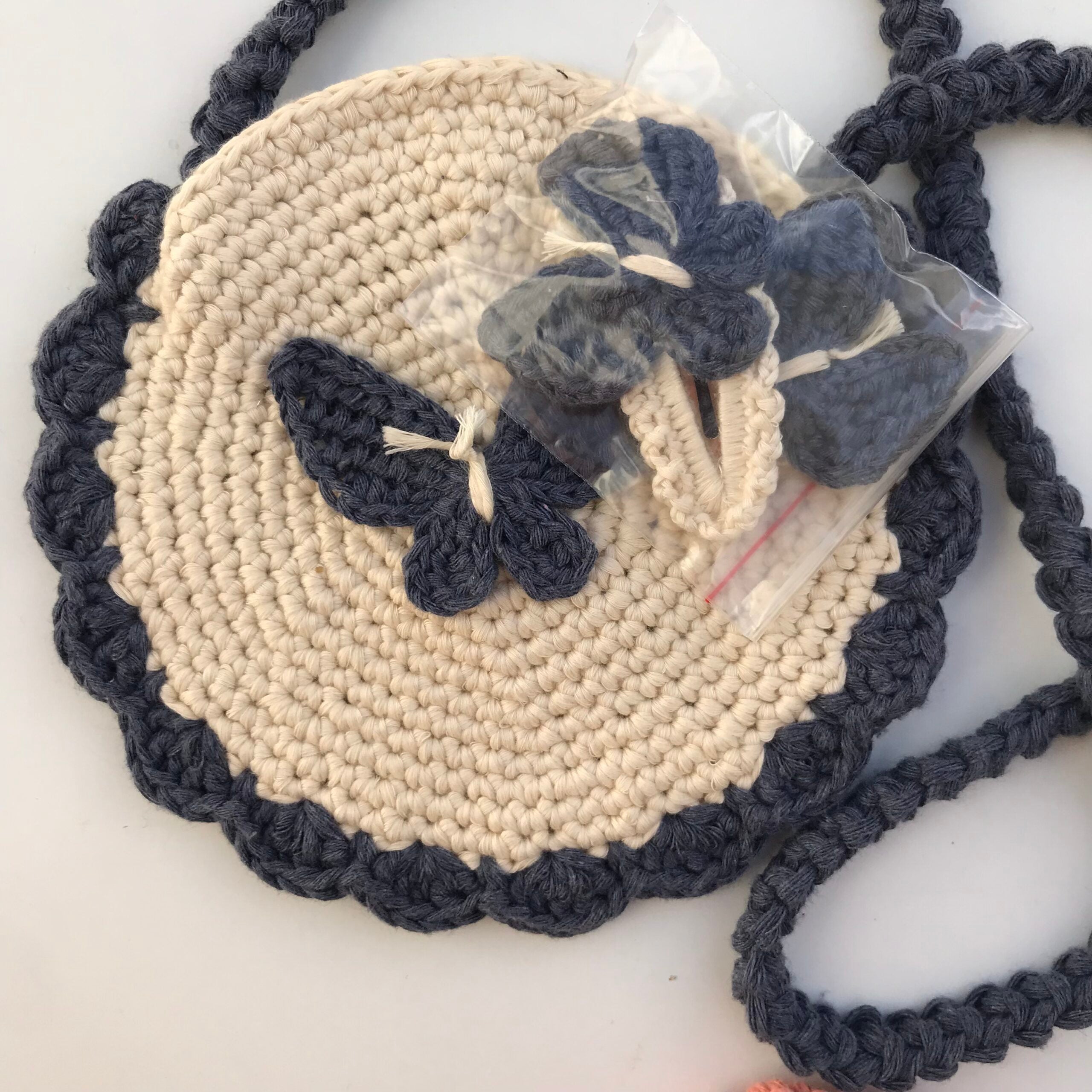 Crochet butterfly bag with shoulder strap for children