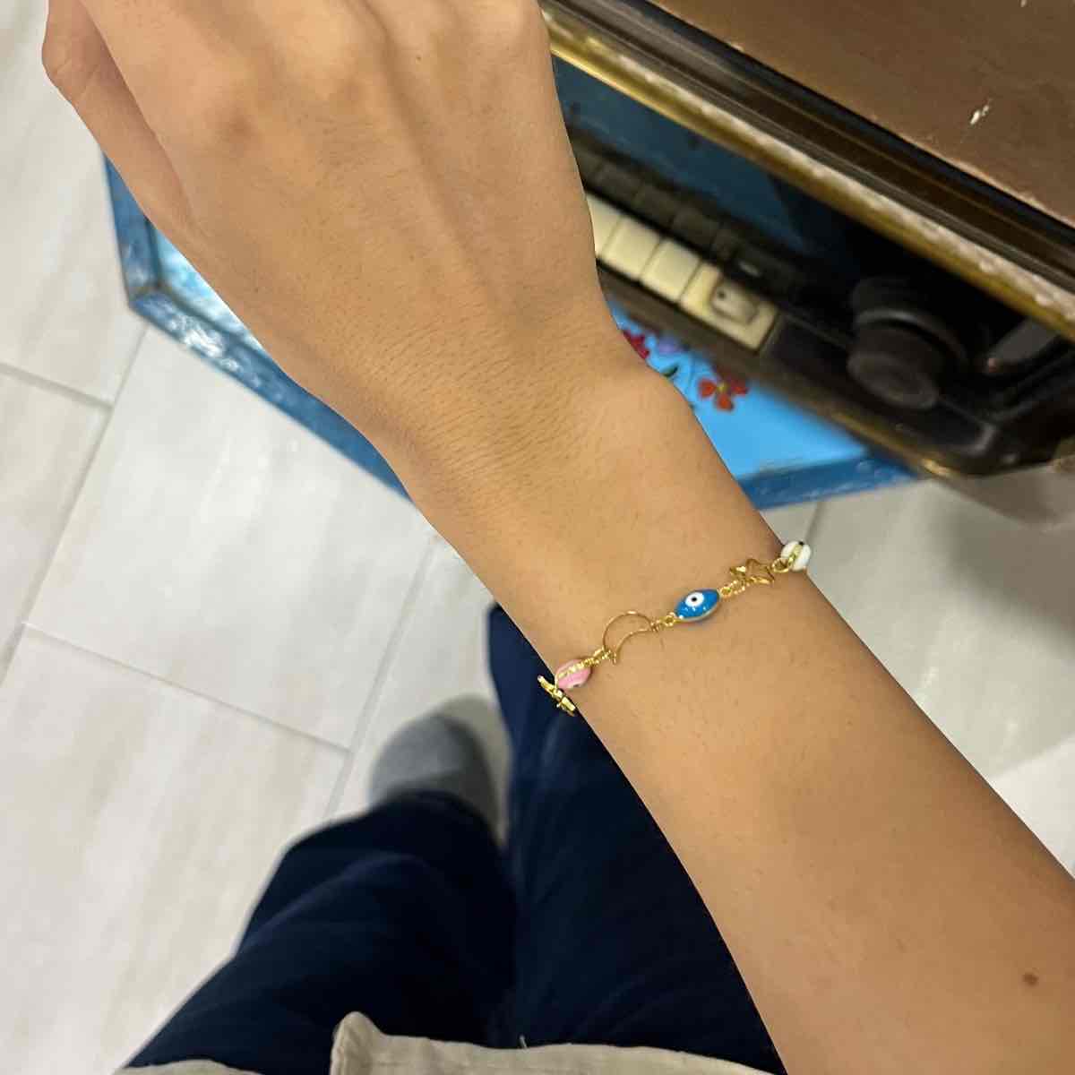 Bracelet inoxydable doré pour un style chic et durable
