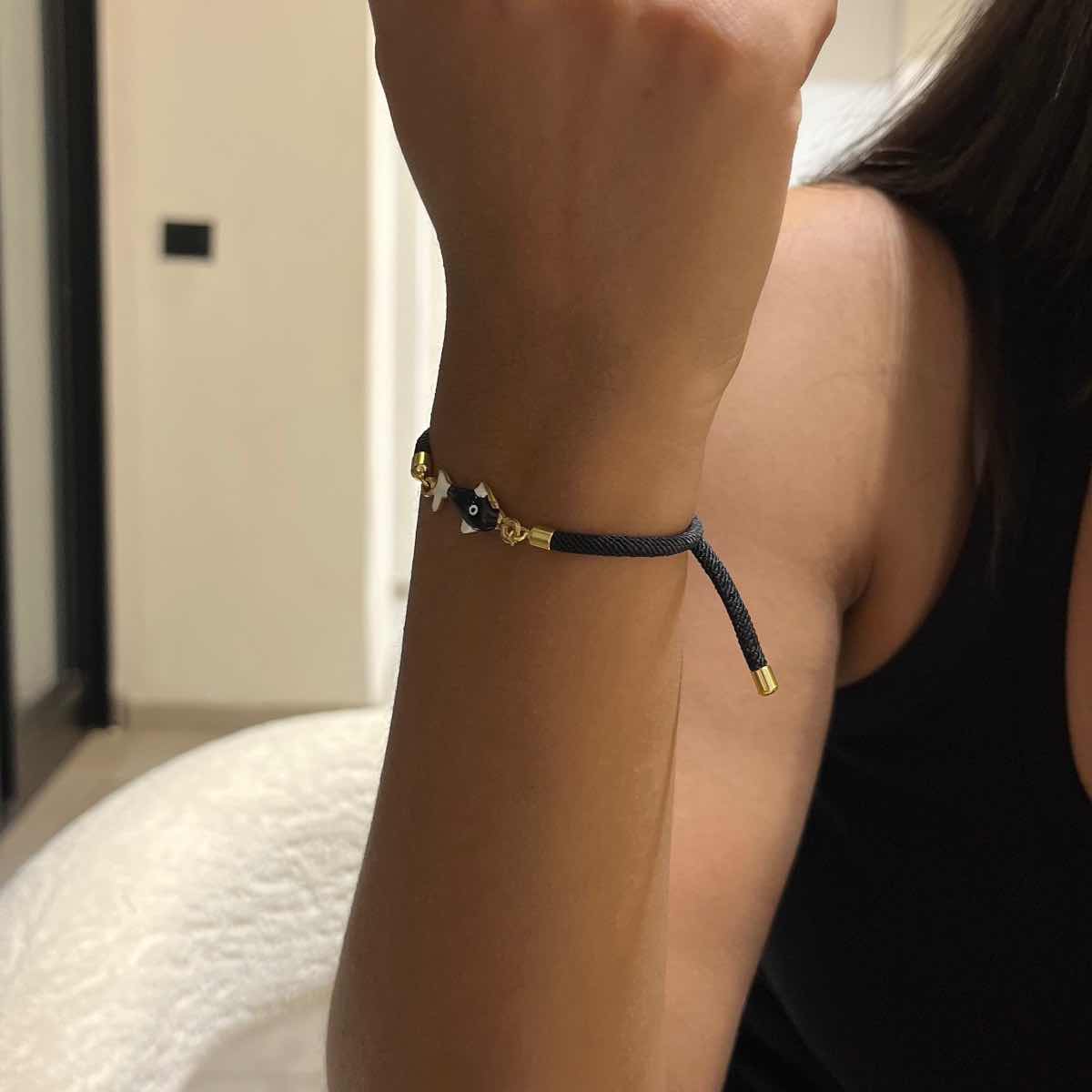 Bracelet noir unisexe poisson tendance pour un style unique