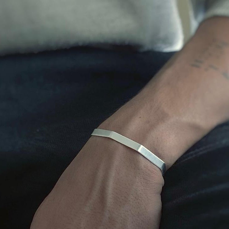 Bracelet en argent 925 fait main pour un style unique et élégant