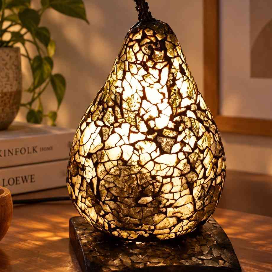 Lampe mosaïque artisanale unique pour un éclairage exquis