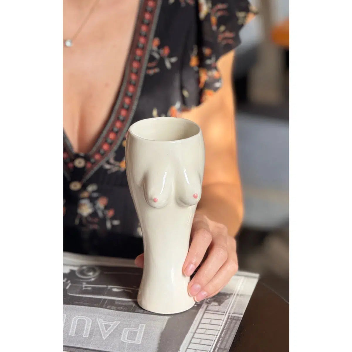 Verre coupe Foufoun en céramique blanche émaillée