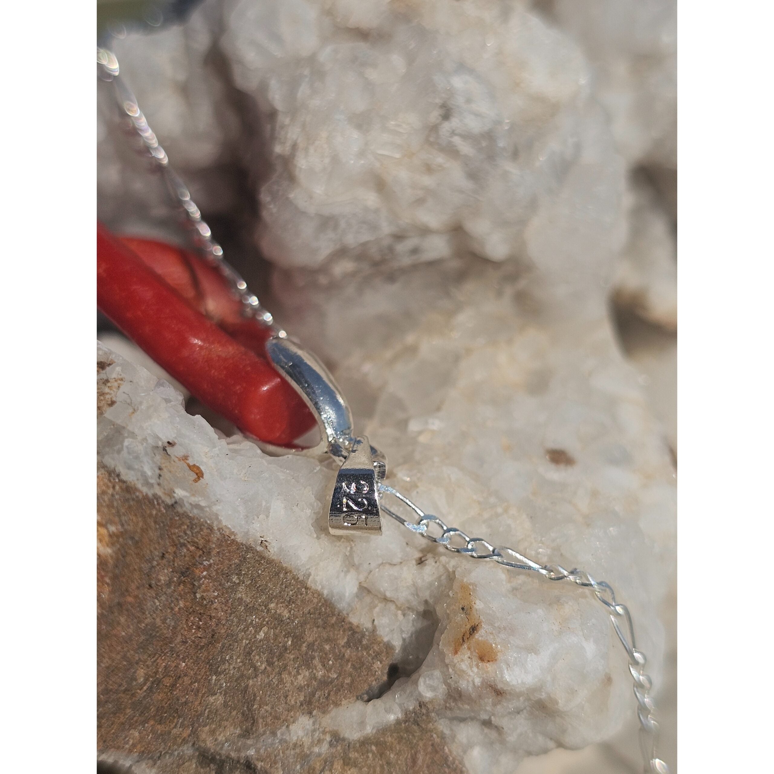 Collier Corail Rouge Argent - Élégance Artisanale