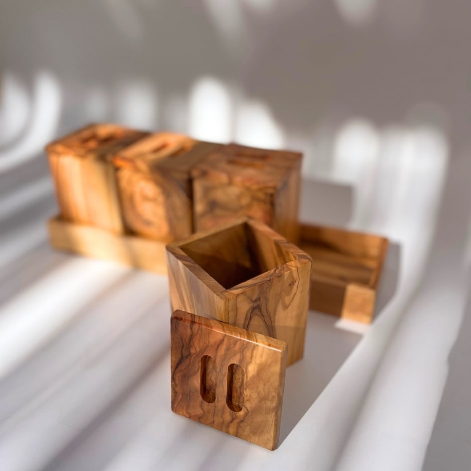 برطمانات توابل من خشب الزيتون - 3 أحجام مختلفة