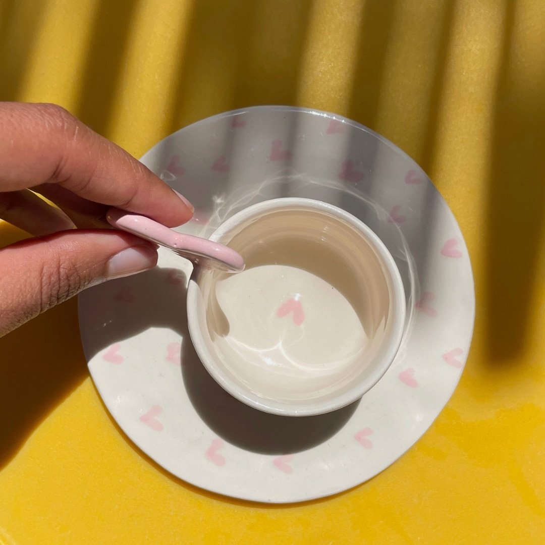 Mug "heart" en céramique fait main avec assiette pour café turc ou espresso