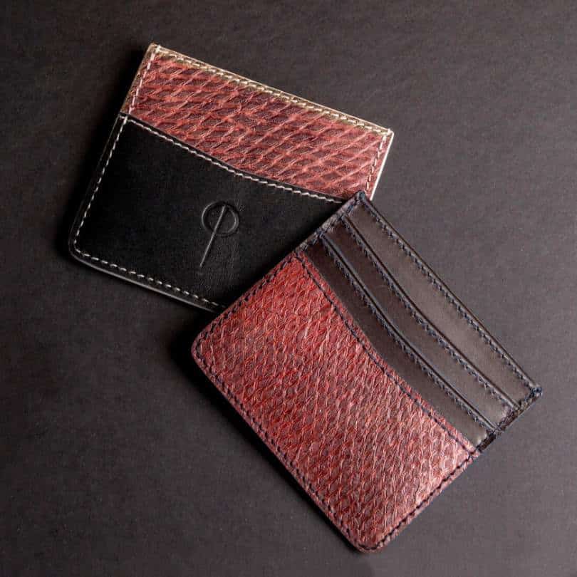 Porte-cartes en Triggerfish et cuir de vachette "Triggerfish Rudhira"