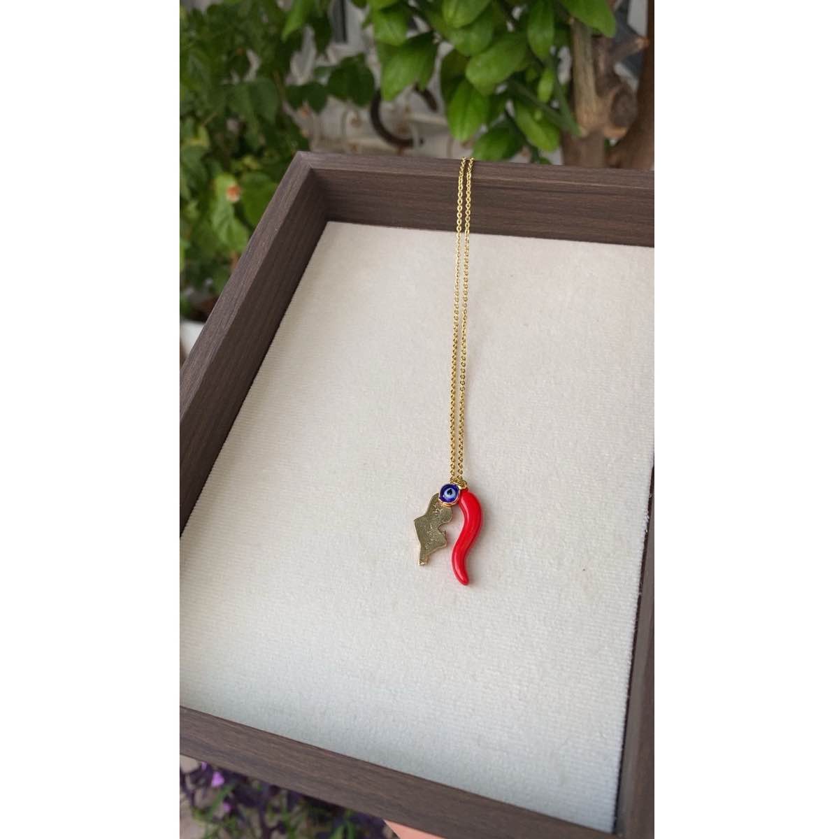 Collier portebonheur pour attirer chance et succès avec style