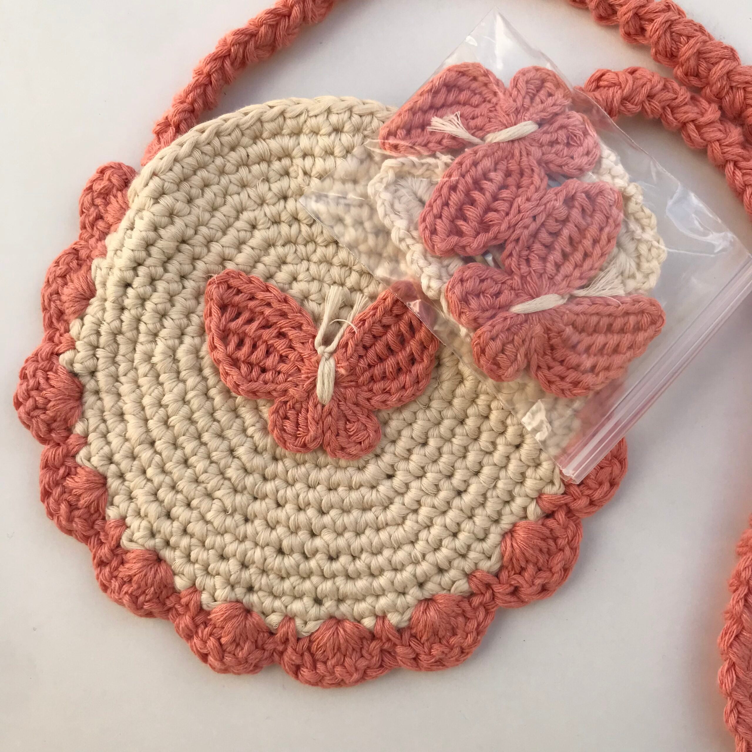 Crochet butterfly bag with shoulder strap for children