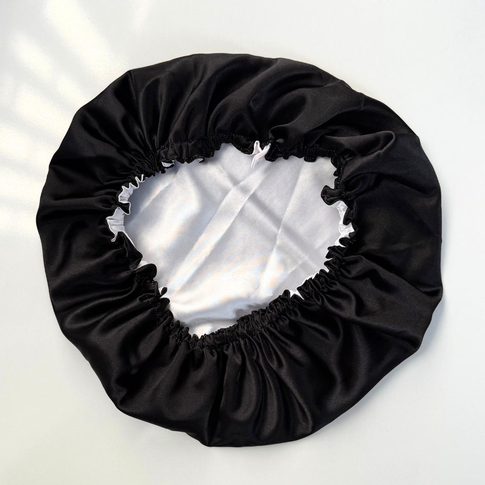Ensemble Nuit Soin Satin Noir et blanc Luxe et Confort