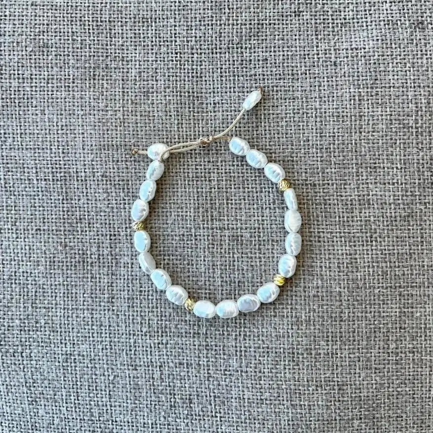 Bracelet perles ajustable chic pour un style unique et élégant