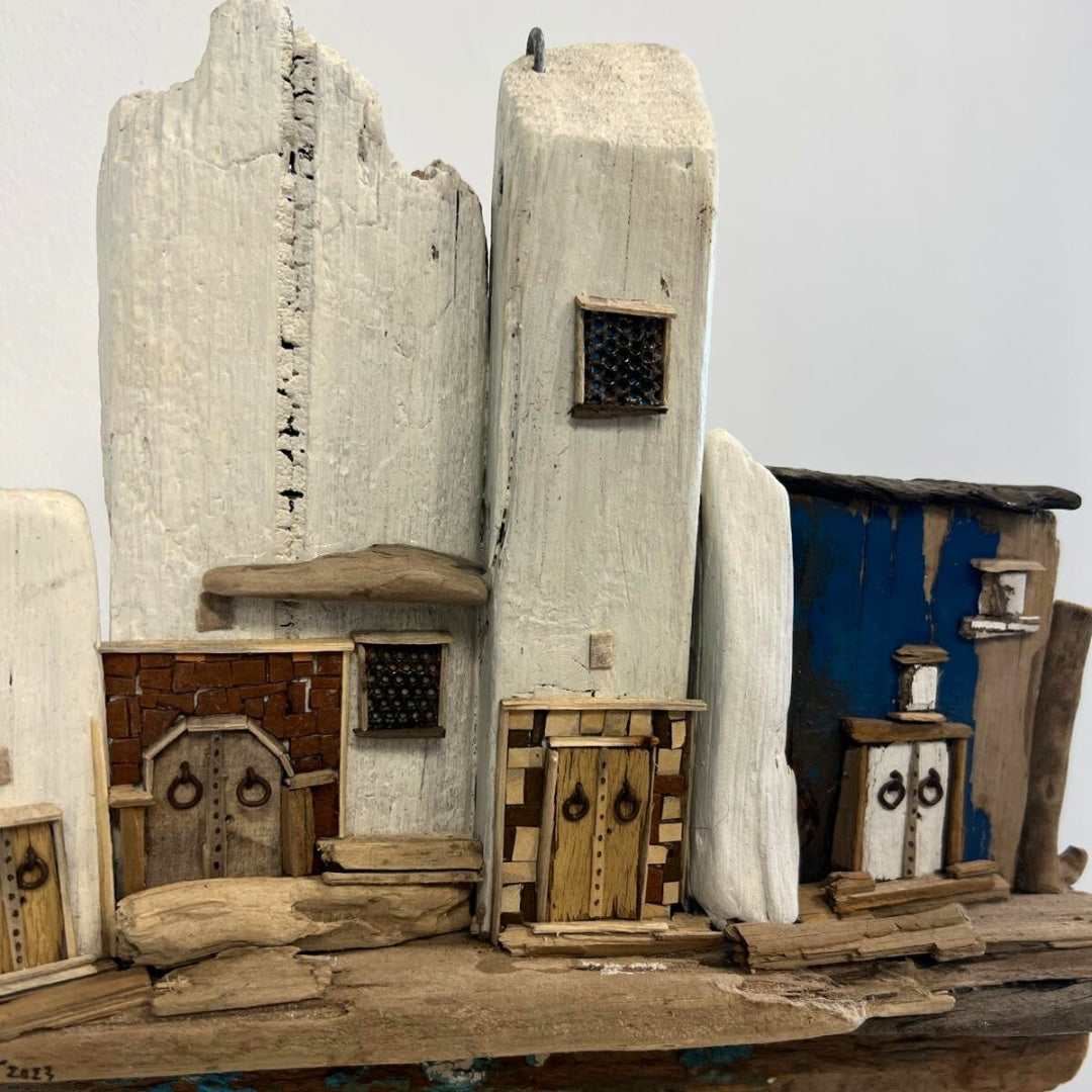 Article décoratif en bois upcyclée avec une touche tunisienne