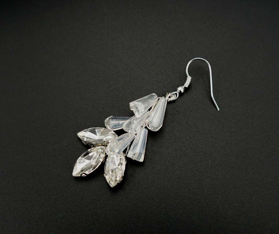 Bridal earrings, white color, leaf model
