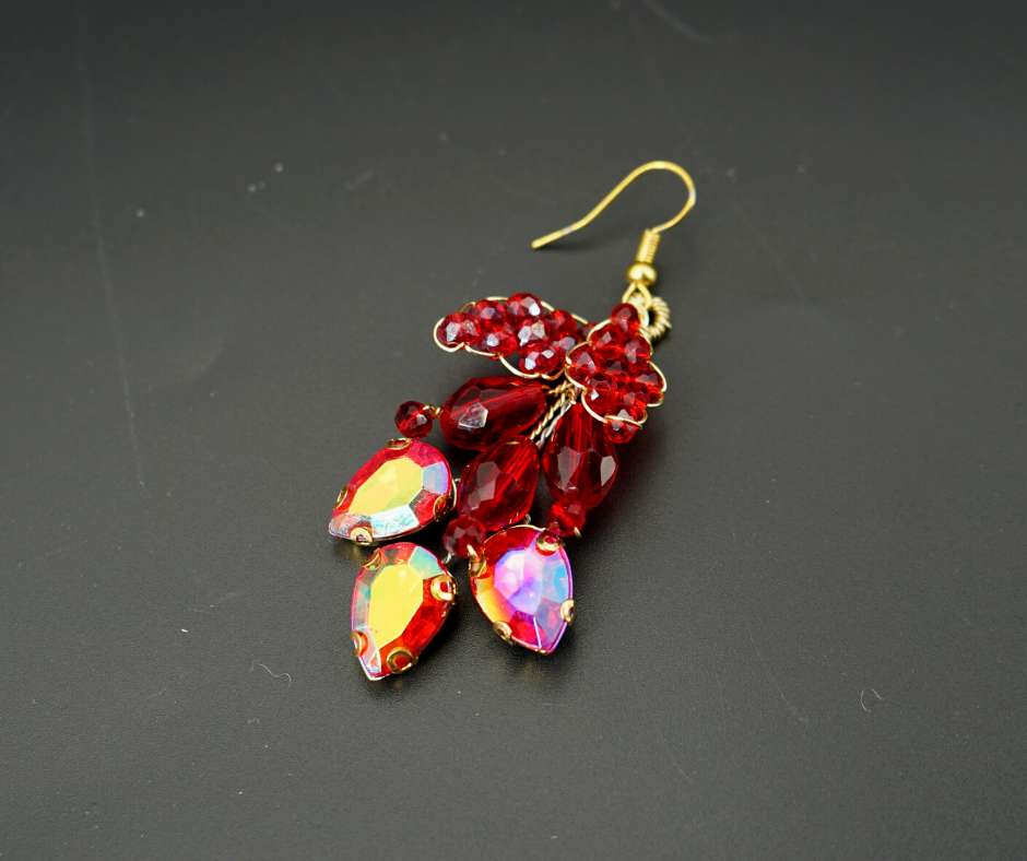 Red bridal earrings, princess style
