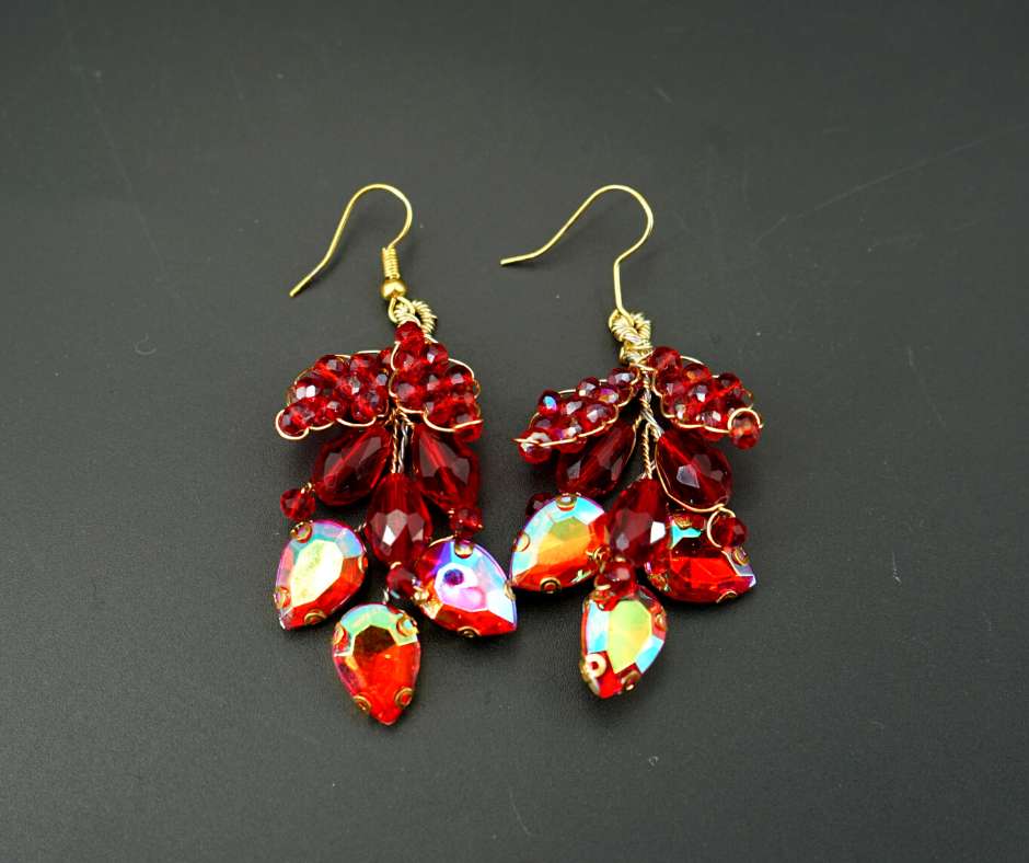 Red bridal earrings, princess style
