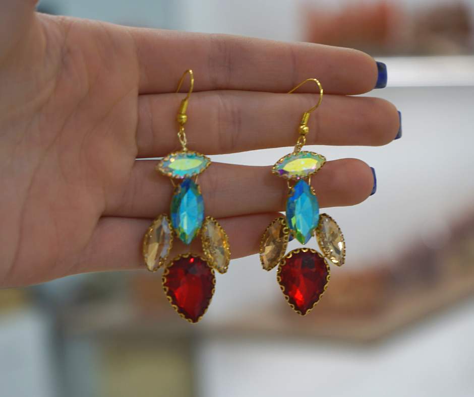 Bridal earrings, red color, plant model