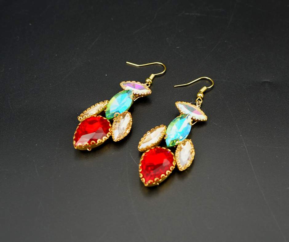 Bridal earrings, red color, plant model