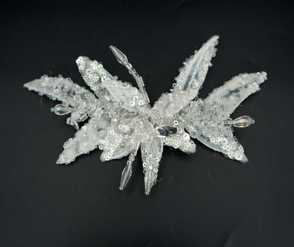 White brooch, star model