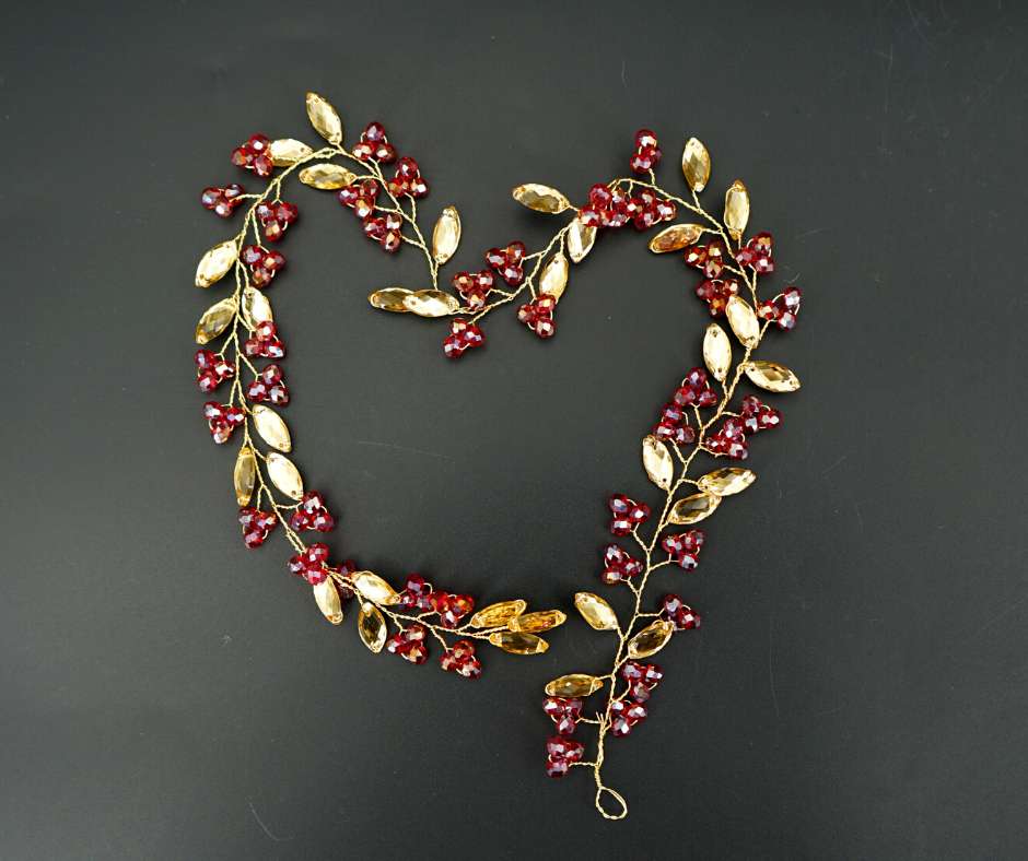 Red/gold brooch, grape model