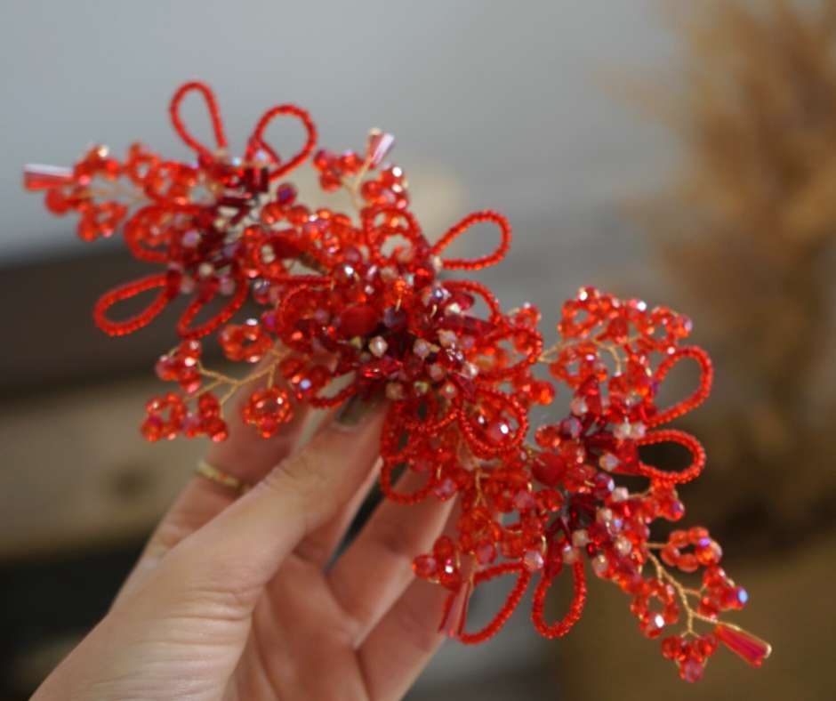 Red brooch, floral model